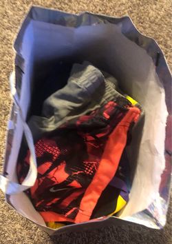 Bolsa de ropa de nino talla 24 messes 2t y 3t