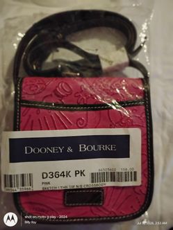 Dooney Bourke purse