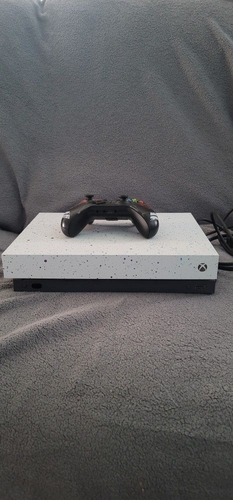 X Box One X