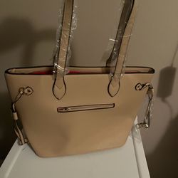 Beige Marilyn Monroe Purse