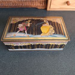 Vintage Huyler's New York Candy TIN featuring an Art Deco-Style Courting Scene