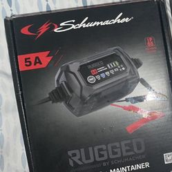 Schumacher Rugged Charger+Maintainer