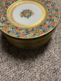 Vintage Dinner Plates
