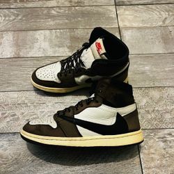 Travis Scott Jordan 1 High Mocha 7.5