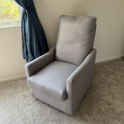 Nursery Chair 