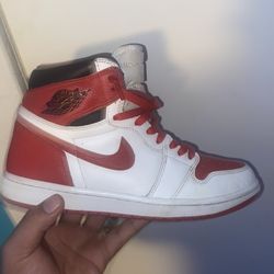 Jordan 1 retro high OG heritage size 9 in men