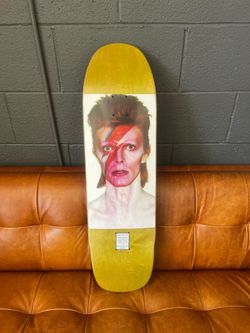 Pocket Pistols Pedro Barros dedicated to David Bowie