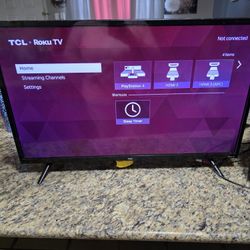 32 In TCL Roku Tv With Remote