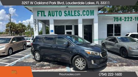 2015 Kia Sedona