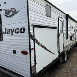 2019 Jayco 33Ft Bunk Room Trailer Two Slides Sleeps 10 Delivered Set Up