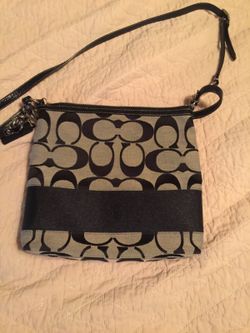Coach handbag barely used