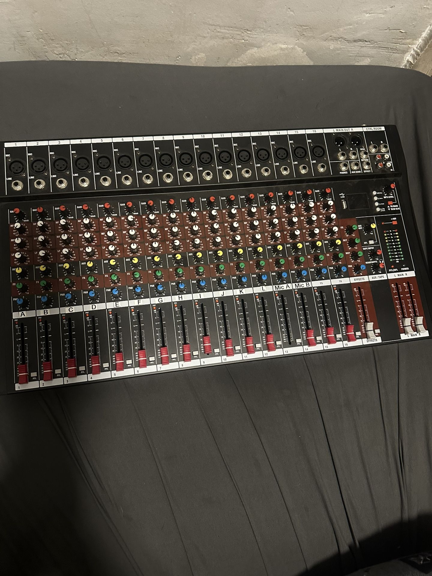 16- Channel Mixer For DJ/GRUPOS/ Events