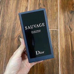 Dior Sauvage Perfume 