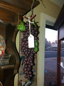 Fake Grapevine