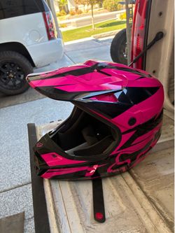 Woman’s Fox Helmet