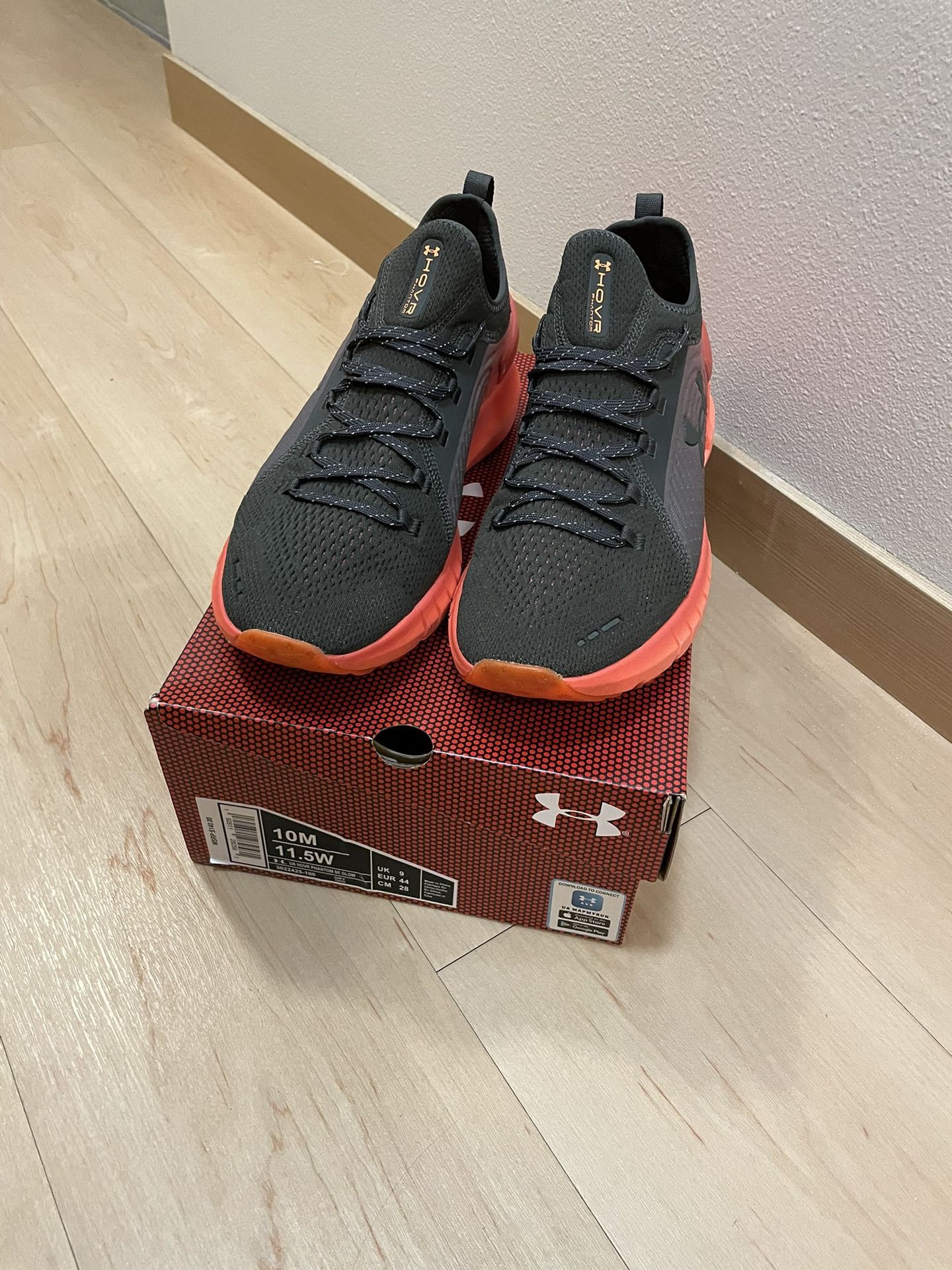 Under Armour HOVR Phantom SE Glow - Main Image