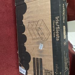 Iris/siesta Changing Table 