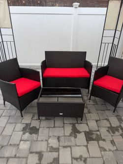 Outdoor Lounge Set (Used) In Good Condition $50