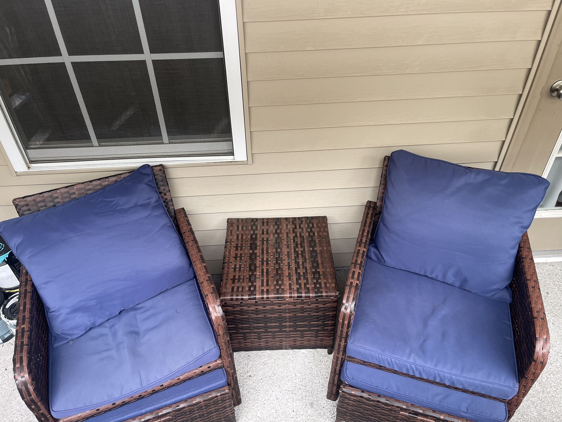 PATIO CHAIRS WITH TABLE
