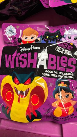 Disney Wishables  Mystery Plush – Good Vs Evil Series – 5'' – Limited Release