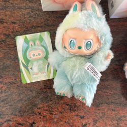 Labubu Big Into Energy