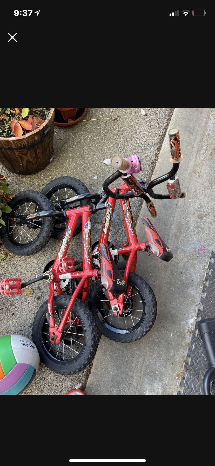 1-Toddler bike Remaining has Training wheels ($10)