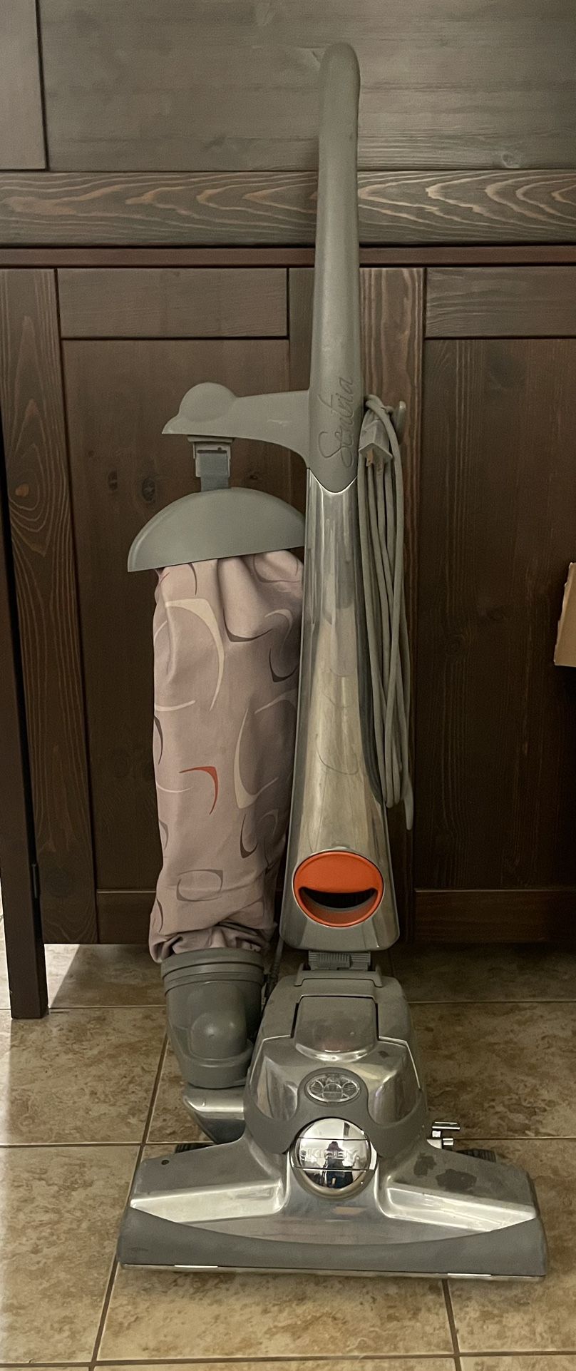 Kirby Sentria Vacuum Cleaner And Attachments