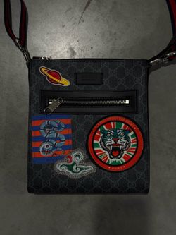 Gucci GG Supreme Night Courrier Messenger Bag – Tiger & Kingsnake Patches