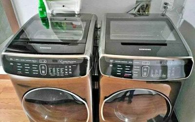 Smart Samsung washer and dryer set