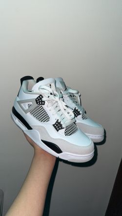 Jordan 4 Military Black