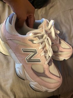 New Balance 9060 Pink Sneakers