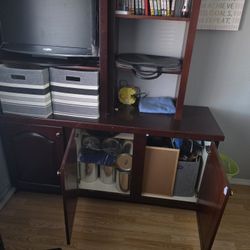 Furniture, Dresser With Shelves 