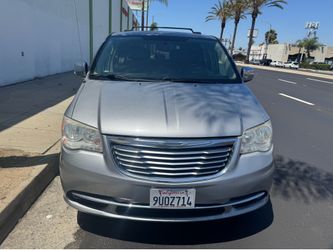 2015 Chrysler Town & Country