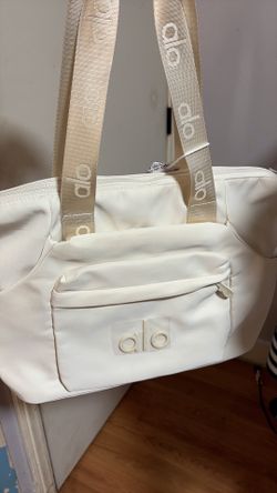 Alo tote bag