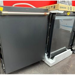✰✰Like Brand New Dishwasher $499 And Up/Works GREAT-Available Now~✰✰