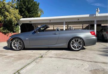 BMW 2011 335i for trade