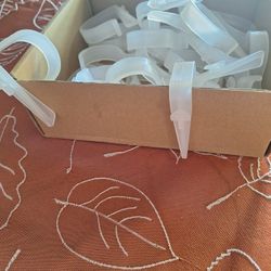 Floral Wire N Containers Pew Clips 