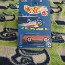 Hot Wheels Bundle 1998 Blue Card 32 Ford, 1991 Red 65 Mustang Convertible, 91 Card Blue Corvette, 91 Card Auburn 852, 98 Card 40's Woodie See Below 