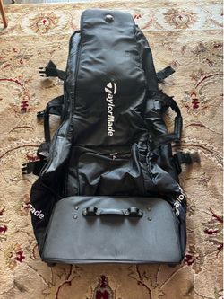 Taylormade golf travel bag.