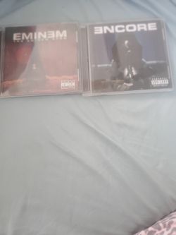 2 EMINEM Cds