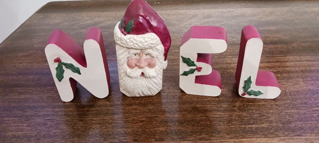 Noel Cute Table Or Shelf Decor 