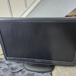 32" HD Flat Screen TV