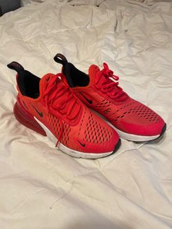 Nikes 5.5 Y.  Diferente sizes y precios