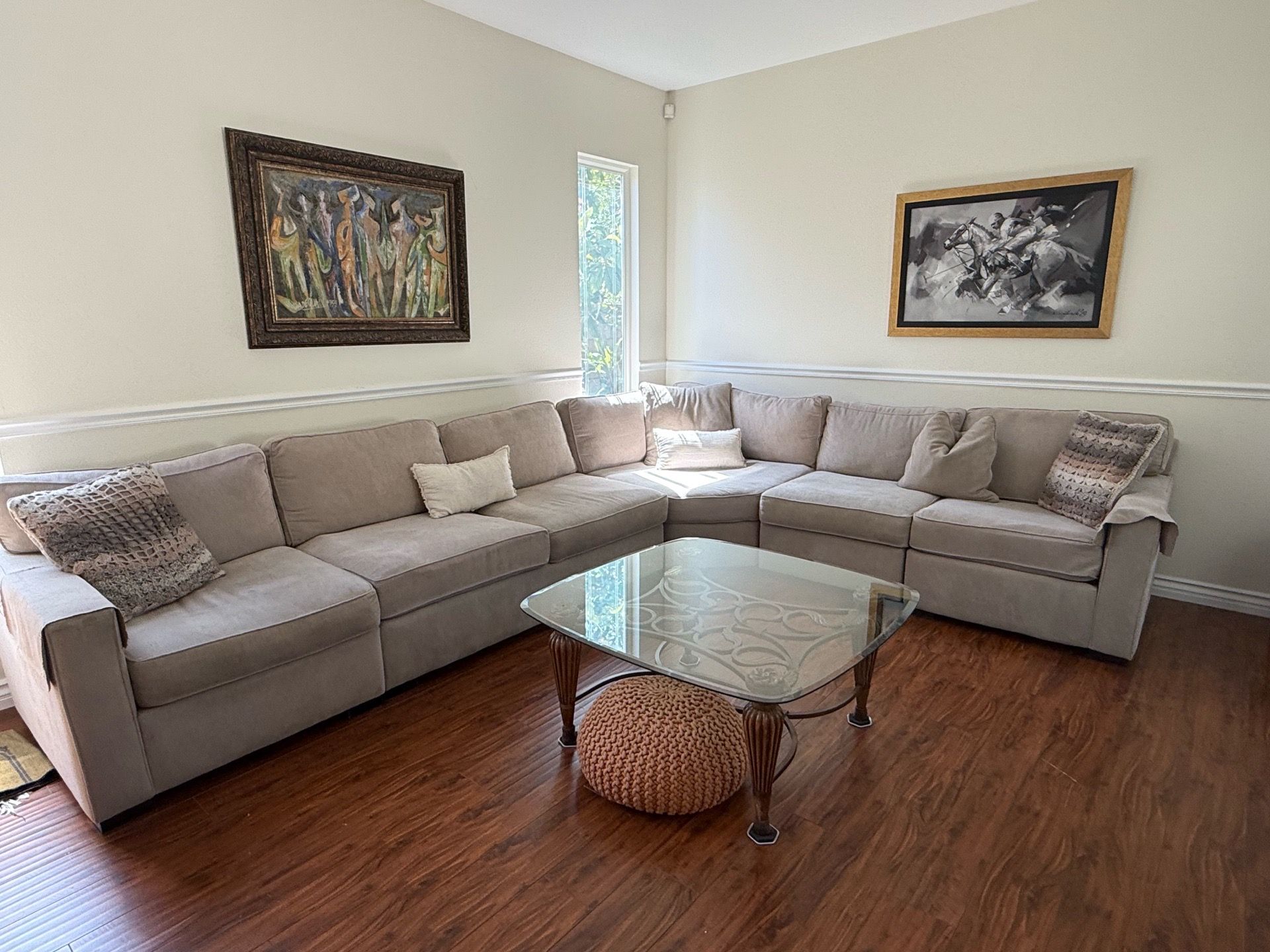 Sectional sofa