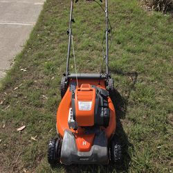 Husqvarna LC221AH Self-Propelled AWD Walk Behind Lawn Mower