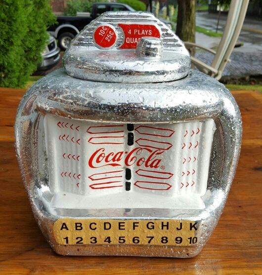 COCA COLA JUKEBOX COOKIE JAR
