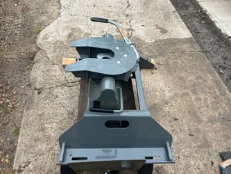 Patriot B&W, fifth wheel hitch
