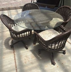 2 glass tables, a coffee table and a couch