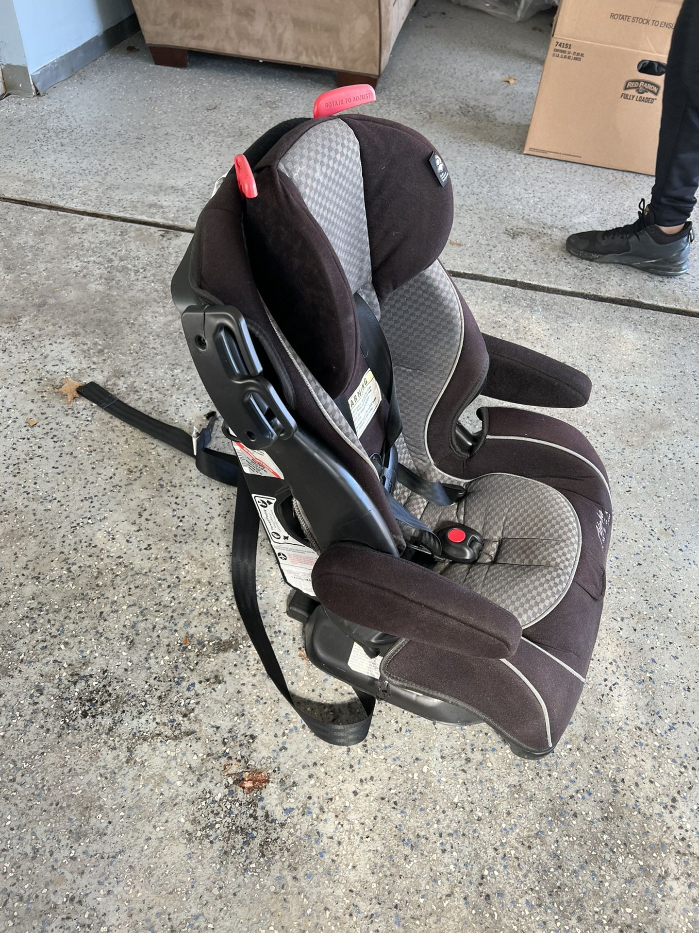 Alpha omega shop elite car seat