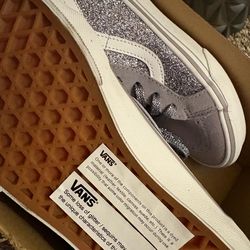 Girl vans size 3